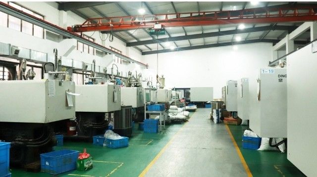 Yuyao Roc Plastic Manufactory Co., Ltd. 製造者の生産ライン